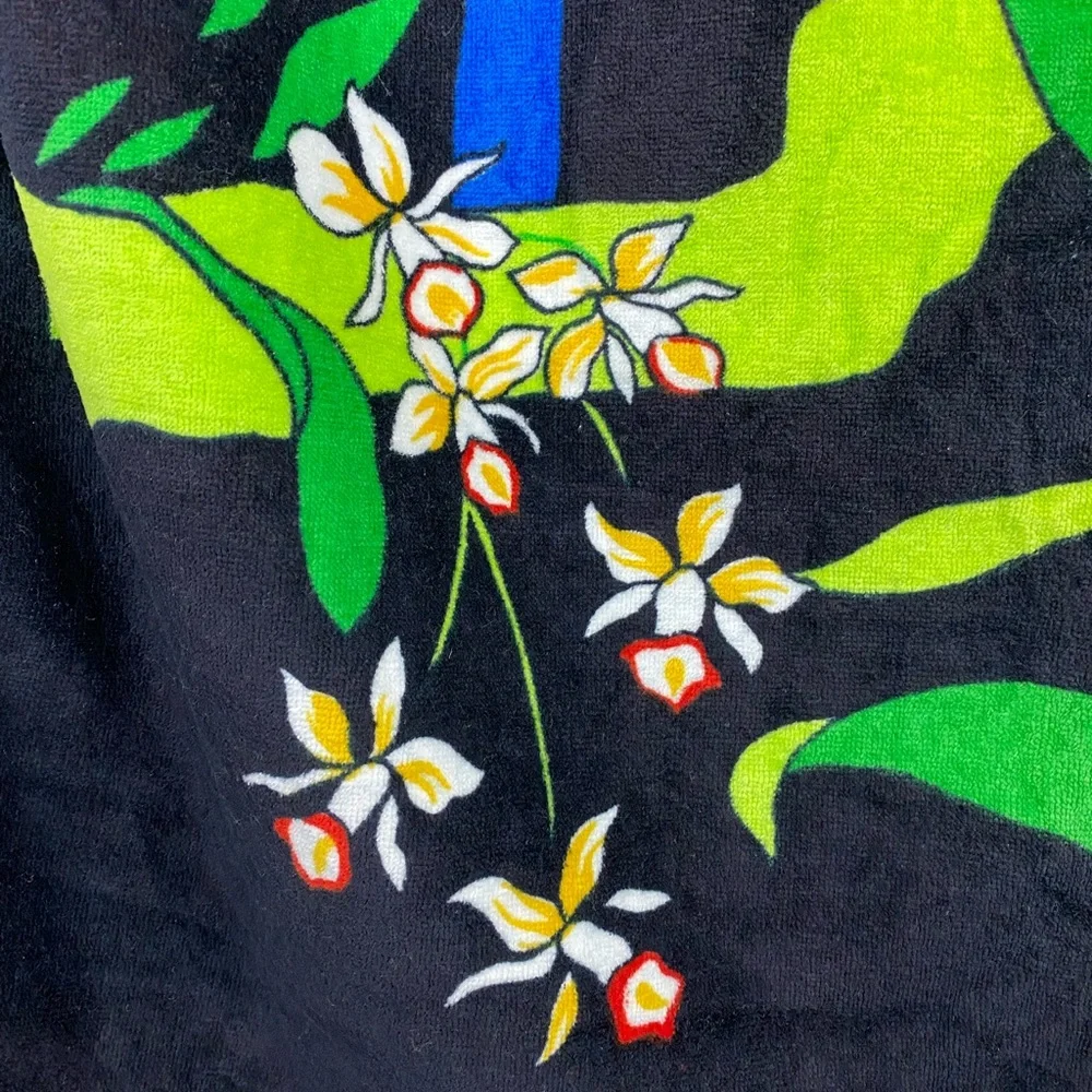 Vintage Tropical Parrot Print Black Beach Towel